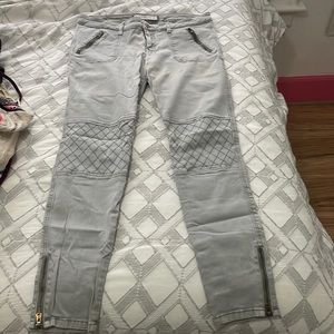 Abercrombie and fitch motto pants